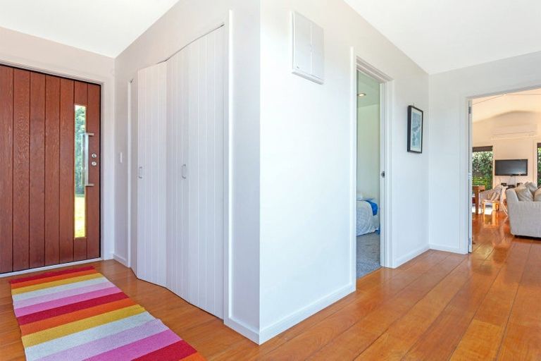 Photo of property in 13 Sandy Cove, Wainui, Gisborne, 4010