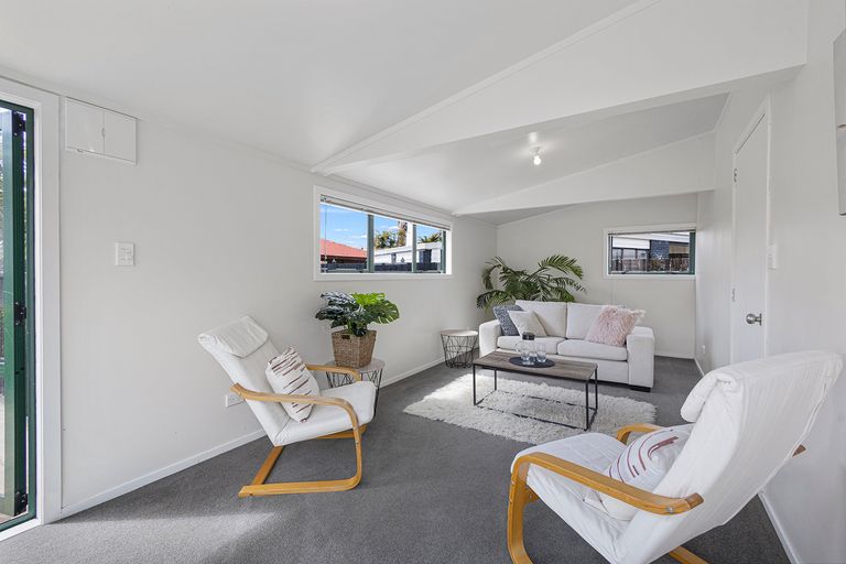 Photo of property in 43 Vogel Street, Cambridge, 3434