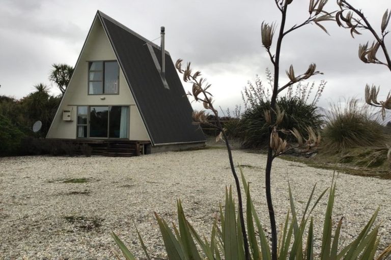 Photo of property in 2 Johnston Crescent, Haast, 7886