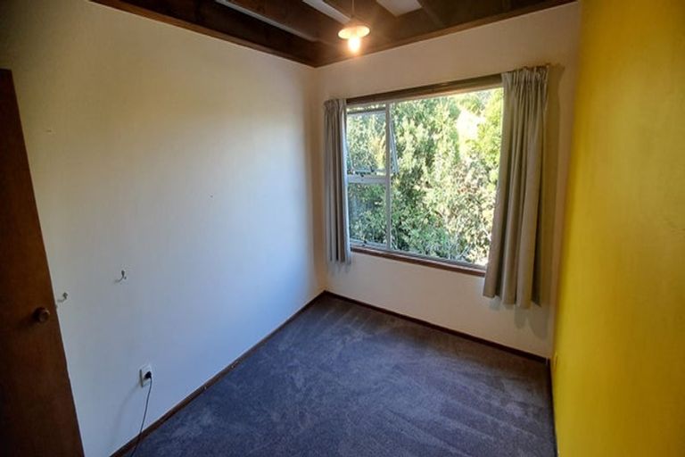 Photo of property in 2/21 Malters Place, Browns Bay, Auckland, 0630