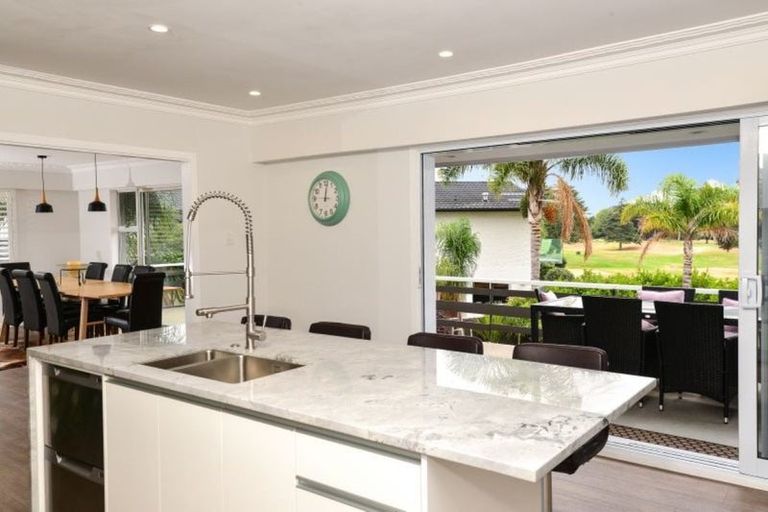 Photo of property in 35 Marnane Terrace, St Andrews, Hamilton, 3200