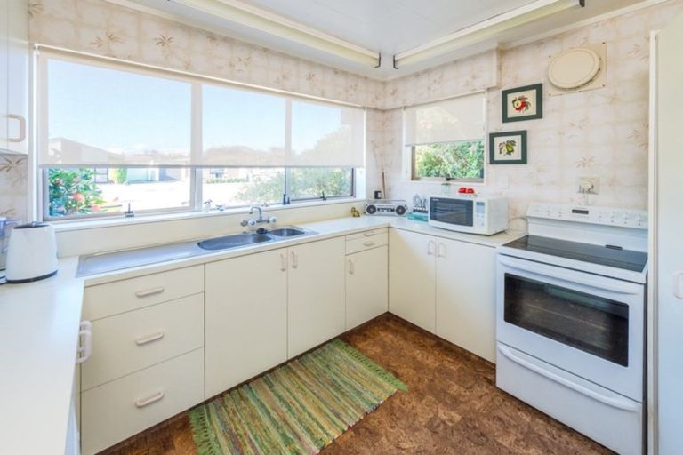 Photo of property in 23 Exeter Crescent, Springvale, Whanganui, 4501