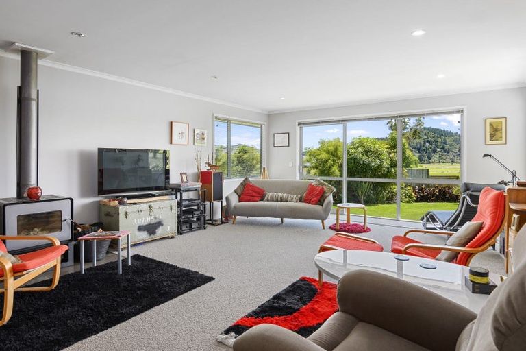 Photo of property in 15 Arapeta Place, Takaka, 7110