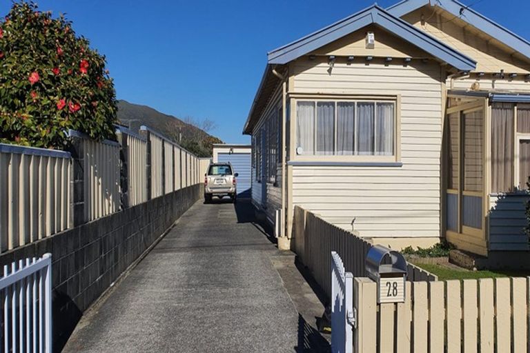 Photo of property in 28 Trinity Avenue, Epuni, Lower Hutt, 5011