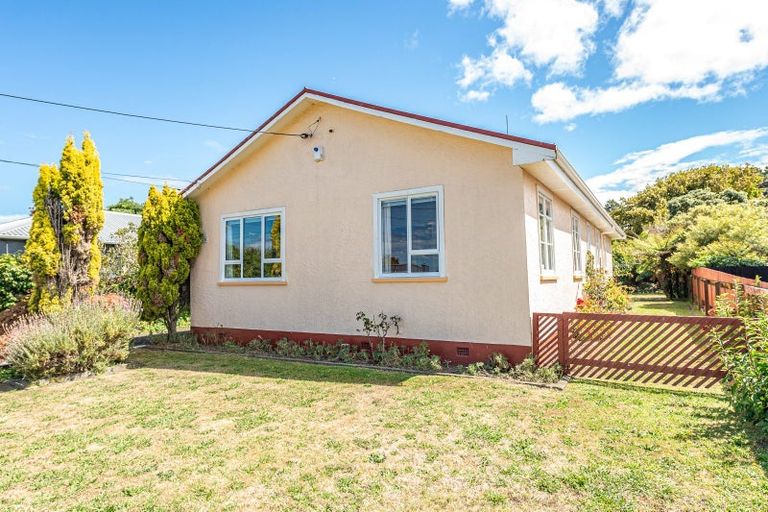 Photo of property in 28 Rimu Street, Gonville, Whanganui, 4501