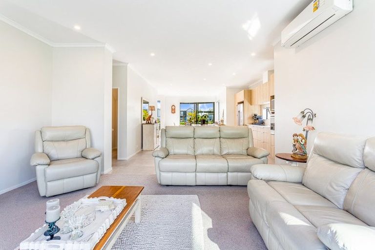 Photo of property in 6 Pamu Road, Whenuapai, Auckland, 0618