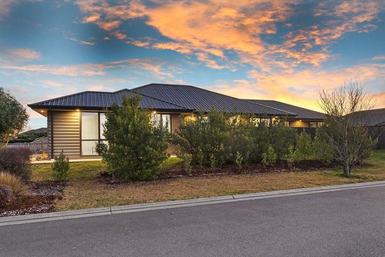 Photo of property in 5 Lignite Drive, Rolleston, 7614