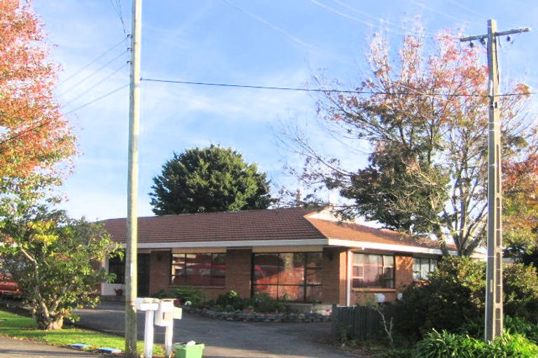 Photo of property in 7 Mahon Place, Papatoetoe, Auckland, 2025