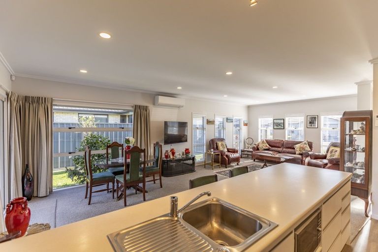 Photo of property in 19 Drake Crescent, Awatoto, Napier, 4110