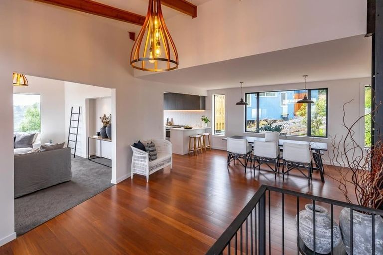 Photo of property in 10 Millhill Lane, Huntsbury, Christchurch, 8022