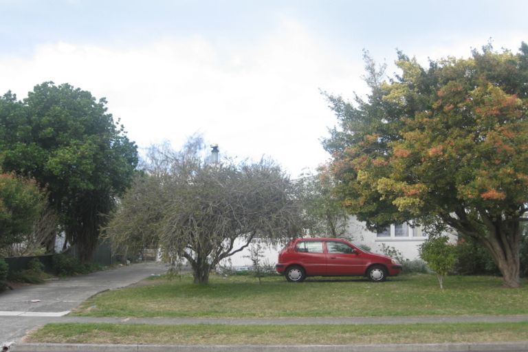 Photo of property in 44 Bright Crescent, Maraenui, Napier, 4110