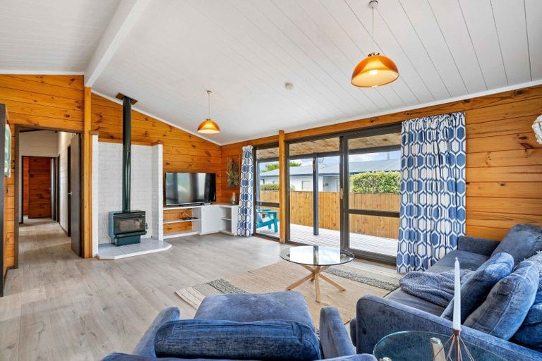 Photo of property in 117 Weka Street, Whangamata, 3620