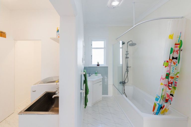 Photo of property in 113 Waterloo Crescent, Hokowhitu, Palmerston North, 4410