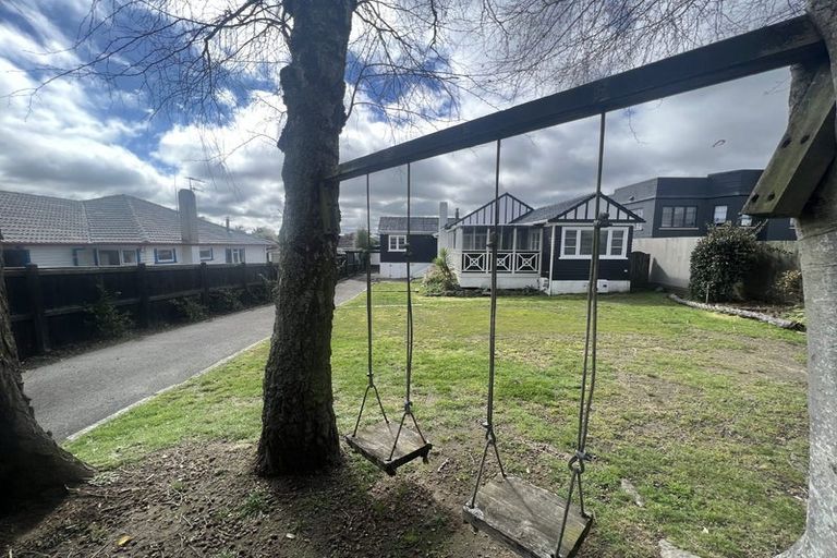 Photo of property in 300 Old Taupo Road, Hillcrest, Rotorua, 3015