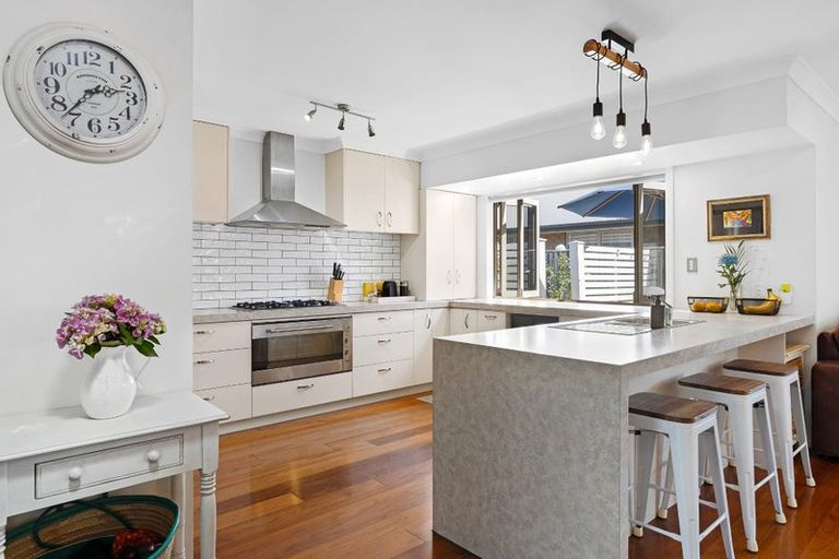 Photo of property in 3 Doncaster Place, Rangiora, 7400