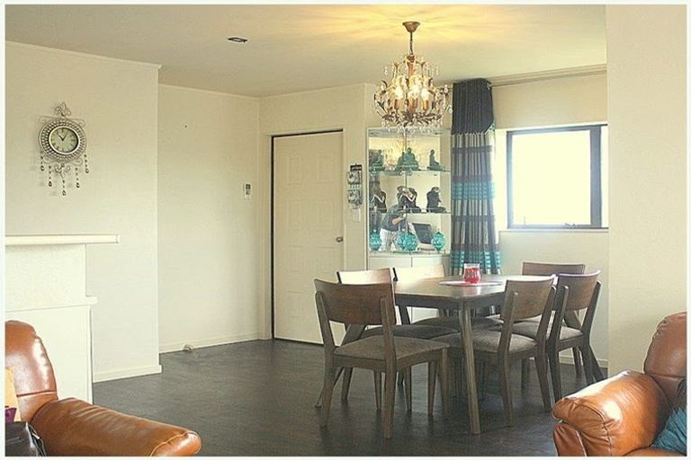 Photo of property in 363a Glenfield Road, Glenfield, Auckland, 0629