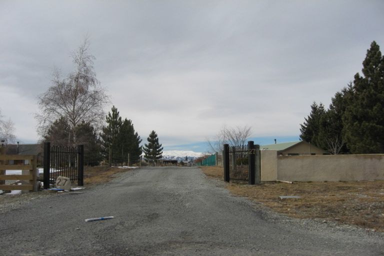 Photo of property in 27 North West Arch, Twizel, 7901