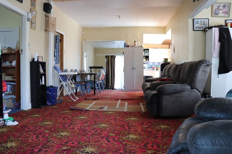 Photo of property in 3 Kimihia Road, Huntly, 3700