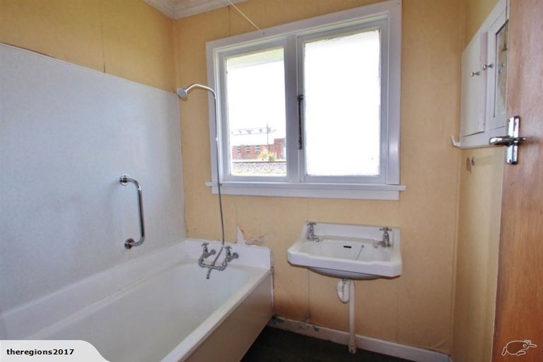 Photo of property in 5 Ingram Place, Mataura, 9712