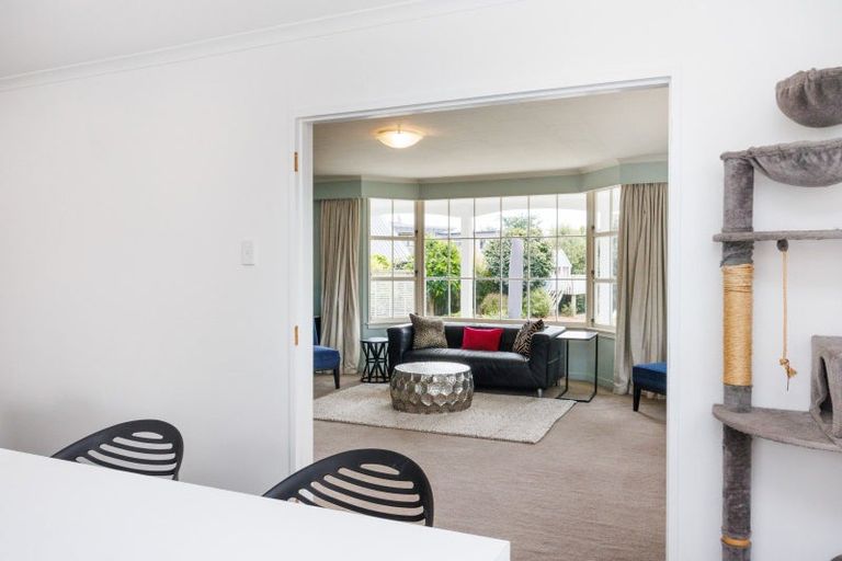 Photo of property in 4 Chilton Grove, Hokowhitu, Palmerston North, 4410