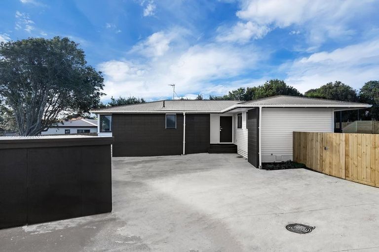 Photo of property in 16 Rata Street, Waiuku, 2123