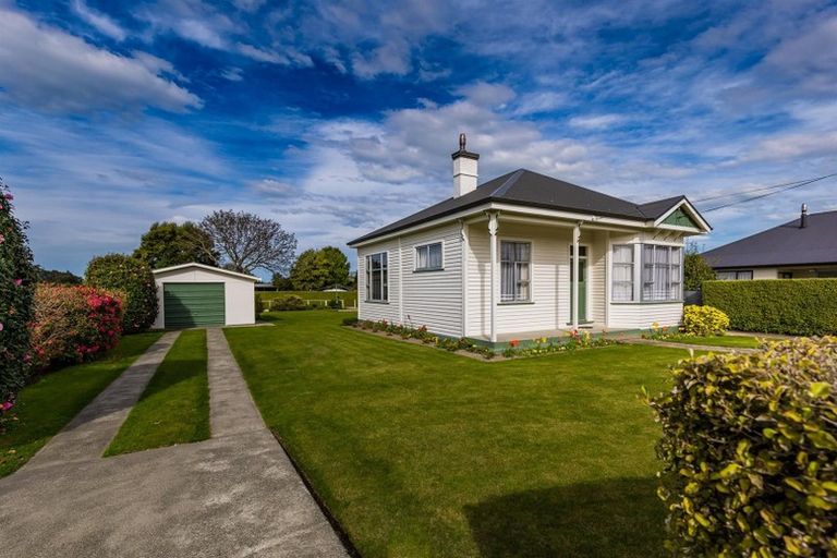 Photo of property in 43 Gorge Road, Waimate, 7924