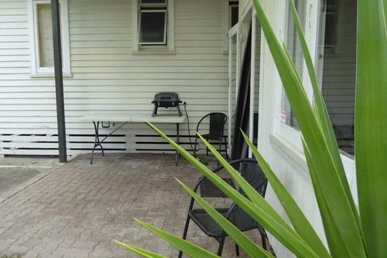 Photo of property in 805 Clive Street, Akina, Hastings, 4122