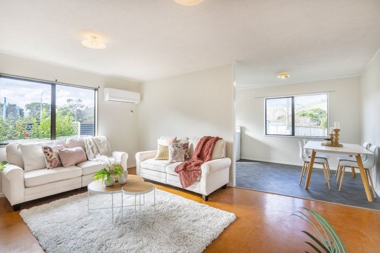 Photo of property in 103b Arawhata Road, Paraparaumu, 5032