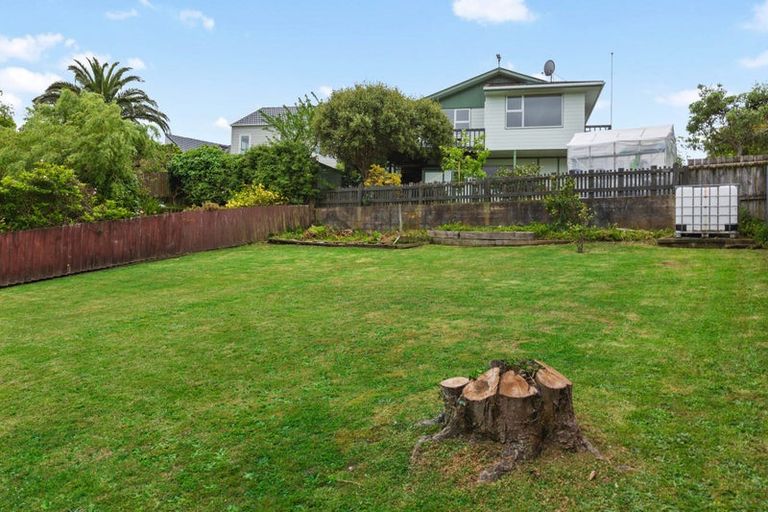 Photo of property in 39 Ayton Drive, Whitby, Porirua, 5024