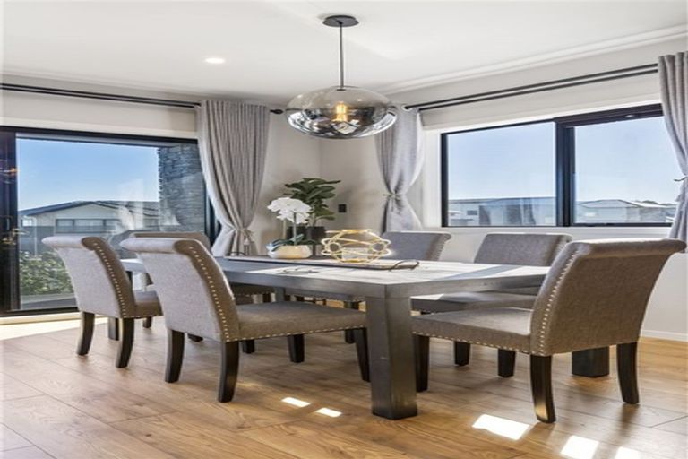 Photo of property in 36 Gospel Heights, Flat Bush, Auckland, 2019