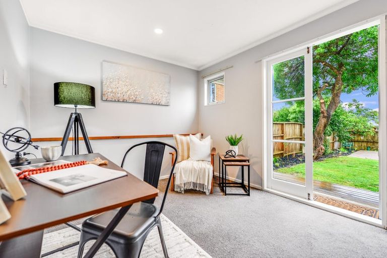 Photo of property in 21 Pelorus Street, Glenview, Hamilton, 3206