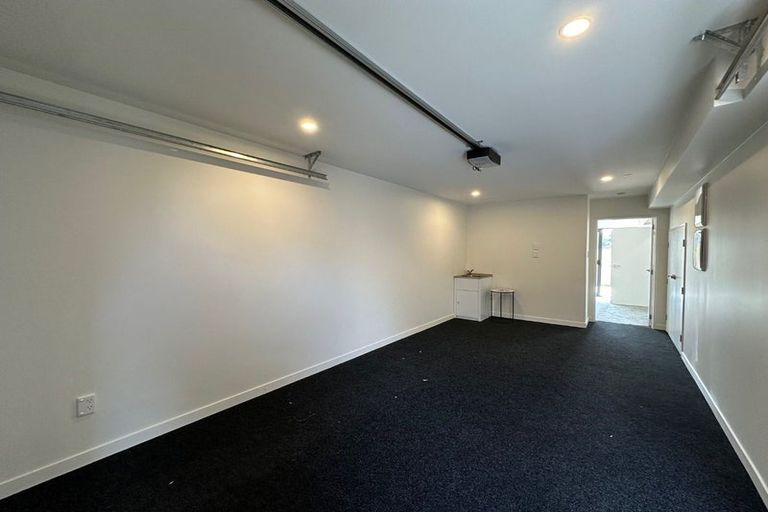 Photo of property in 6/28 Ludlow Terrace, Totara Vale, Auckland, 0627