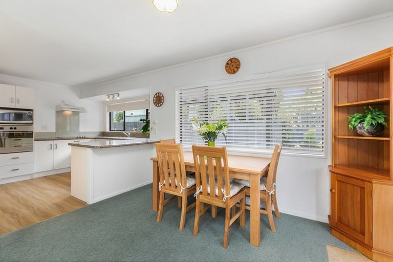 Photo of property in 6b Esmeralda Street, Welcome Bay, Tauranga, 3112