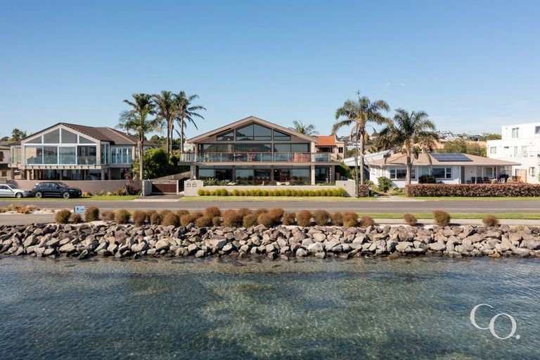 Photo of property in 1/98 Harbour Drive, Otumoetai, Tauranga, 3110