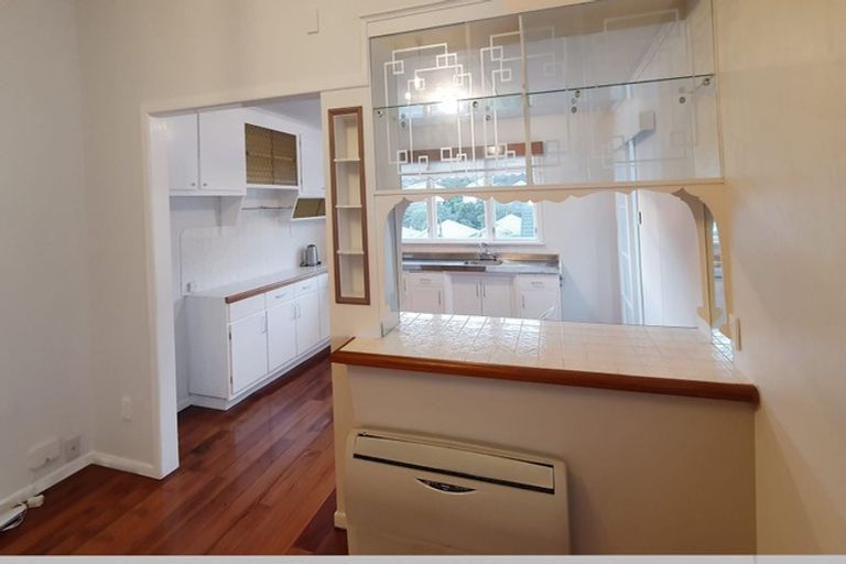 Photo of property in 42 Waipapa Road, Hataitai, Wellington, 6021