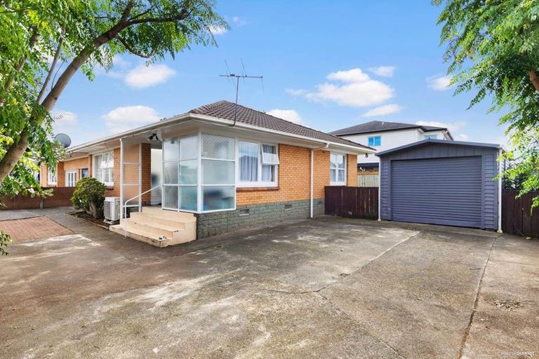 Photo of property in 2/108a Carruth Road, Papatoetoe, Auckland, 2025