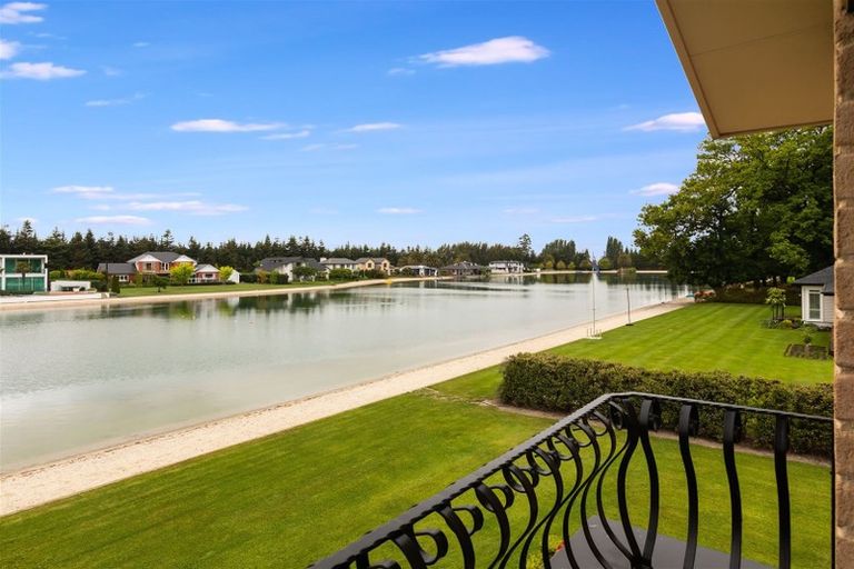 Photo of property in 17 Oakgrove Drive, Rangiora, 7400