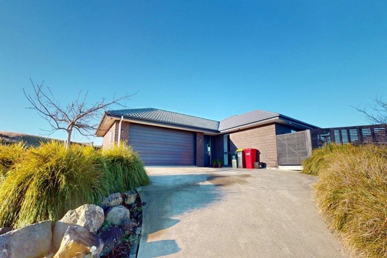 Photo of property in 24 Macdonald Heights, Feilding, 4702
