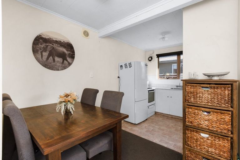 Photo of property in 1/20 Lyttelton Crescent, Tamatea, Napier, 4112