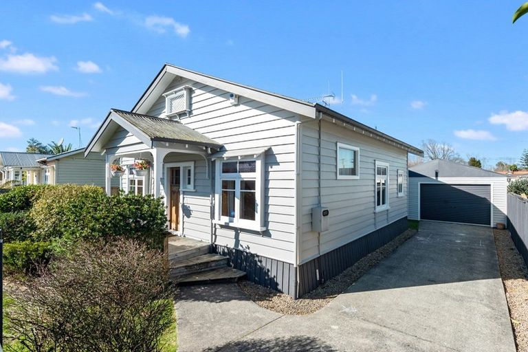 Photo of property in 84 Te Aroha Street, Hamilton East, Hamilton, 3216