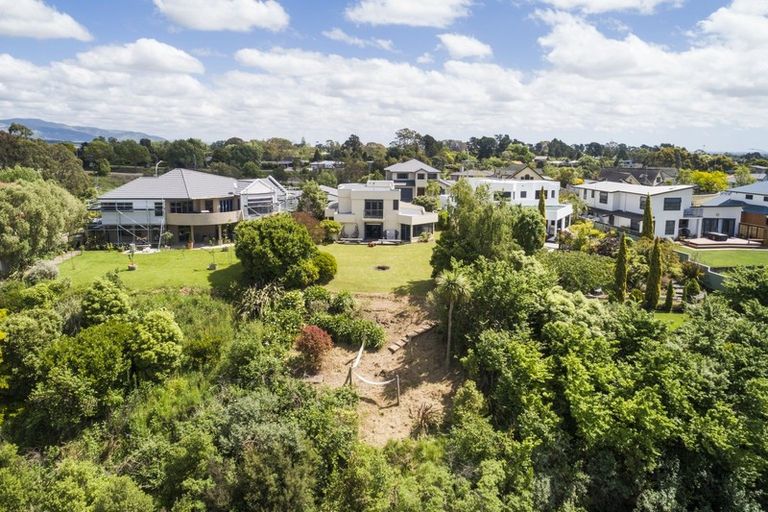 Photo of property in 31 Ruapehu Drive, Fitzherbert, Palmerston North, 4410