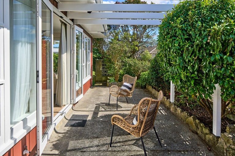Photo of property in 66 Wai-iti Crescent, Woburn, Lower Hutt, 5010
