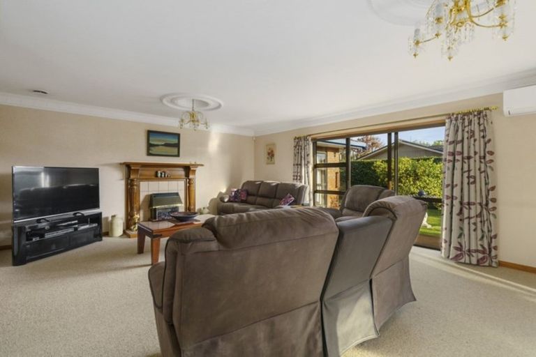 Photo of property in 7 Ashburn Lane, Awapuni, Palmerston North, 4412