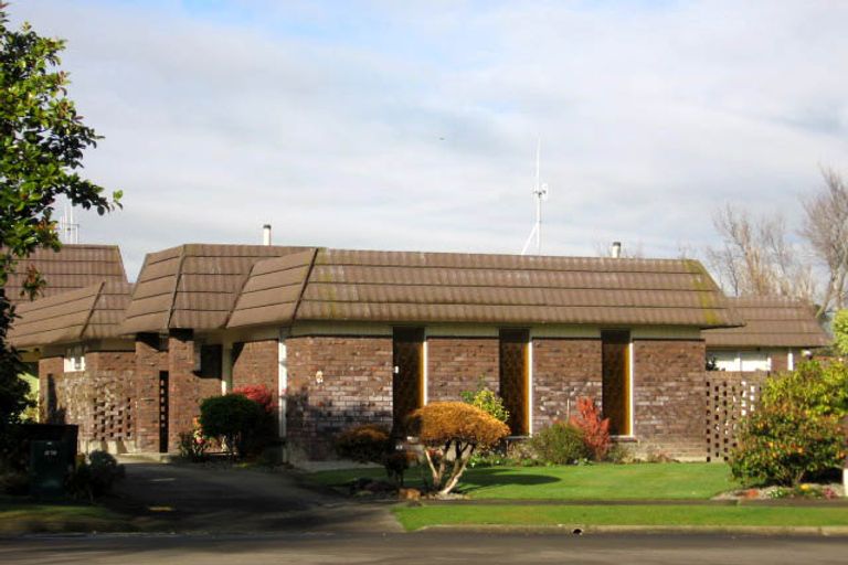 Photo of property in 47 Kentucky Way, Awapuni, Palmerston North, 4412