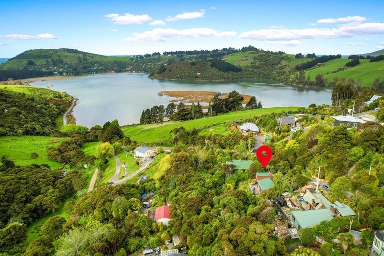 Photo of property in 6 Albert Road, Osborne, Port Chalmers, 9081