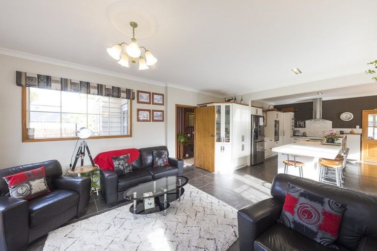 Photo of property in 21 Alan Street, Palmerston North, 4414