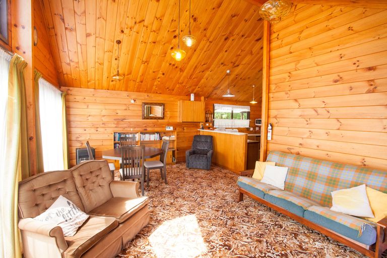 Photo of property in 116e Greenslade Road, Raglan, 3295