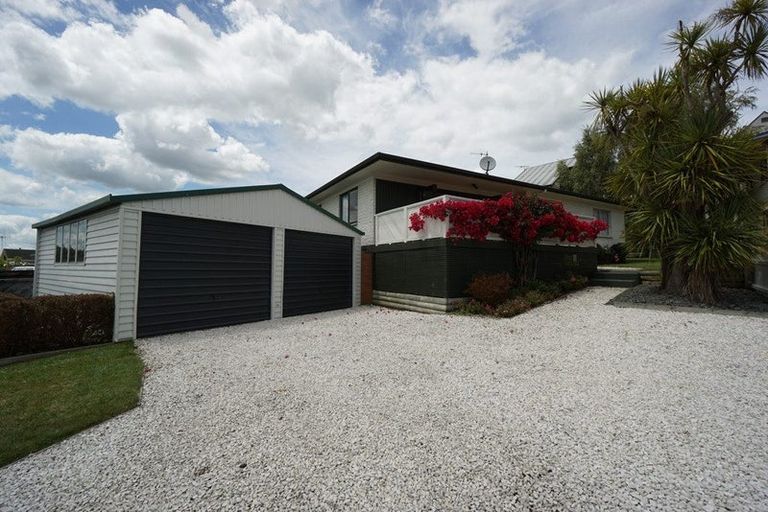 Photo of property in 77 Bremworth Avenue, Dinsdale, Hamilton, 3204