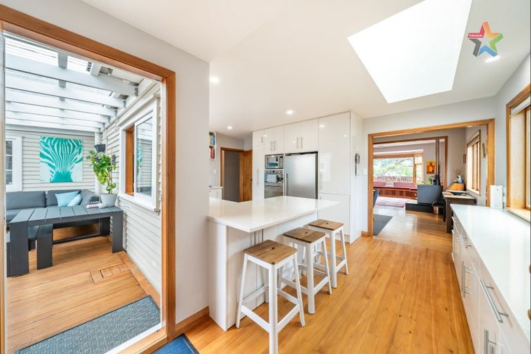 Photo of property in 48 Brook Street, Waterloo, Lower Hutt, 5011