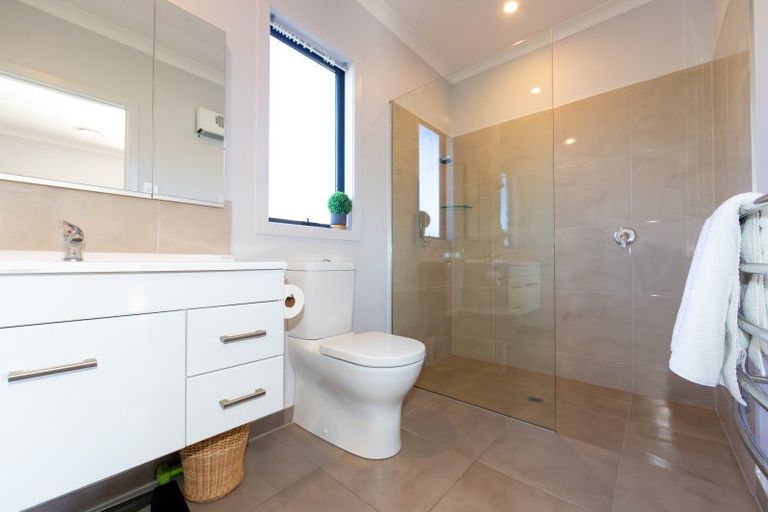 Photo of property in 228 Avondale Road, Greenmeadows, Napier, 4112